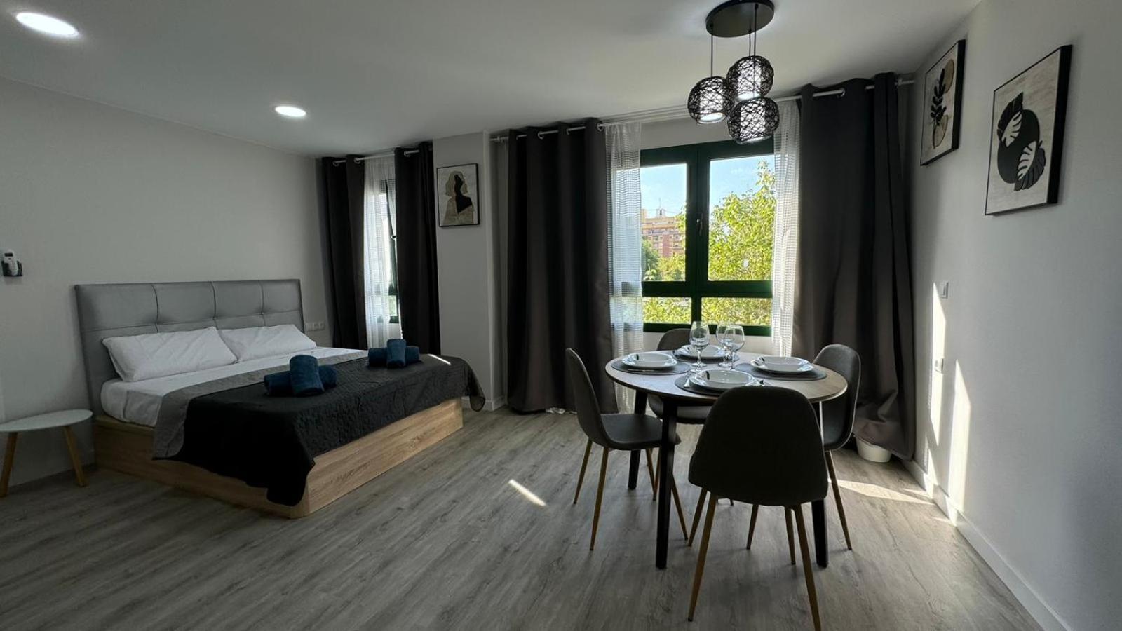 Versus Apartments Near City Of Arts III Valencia Bagian luar foto
